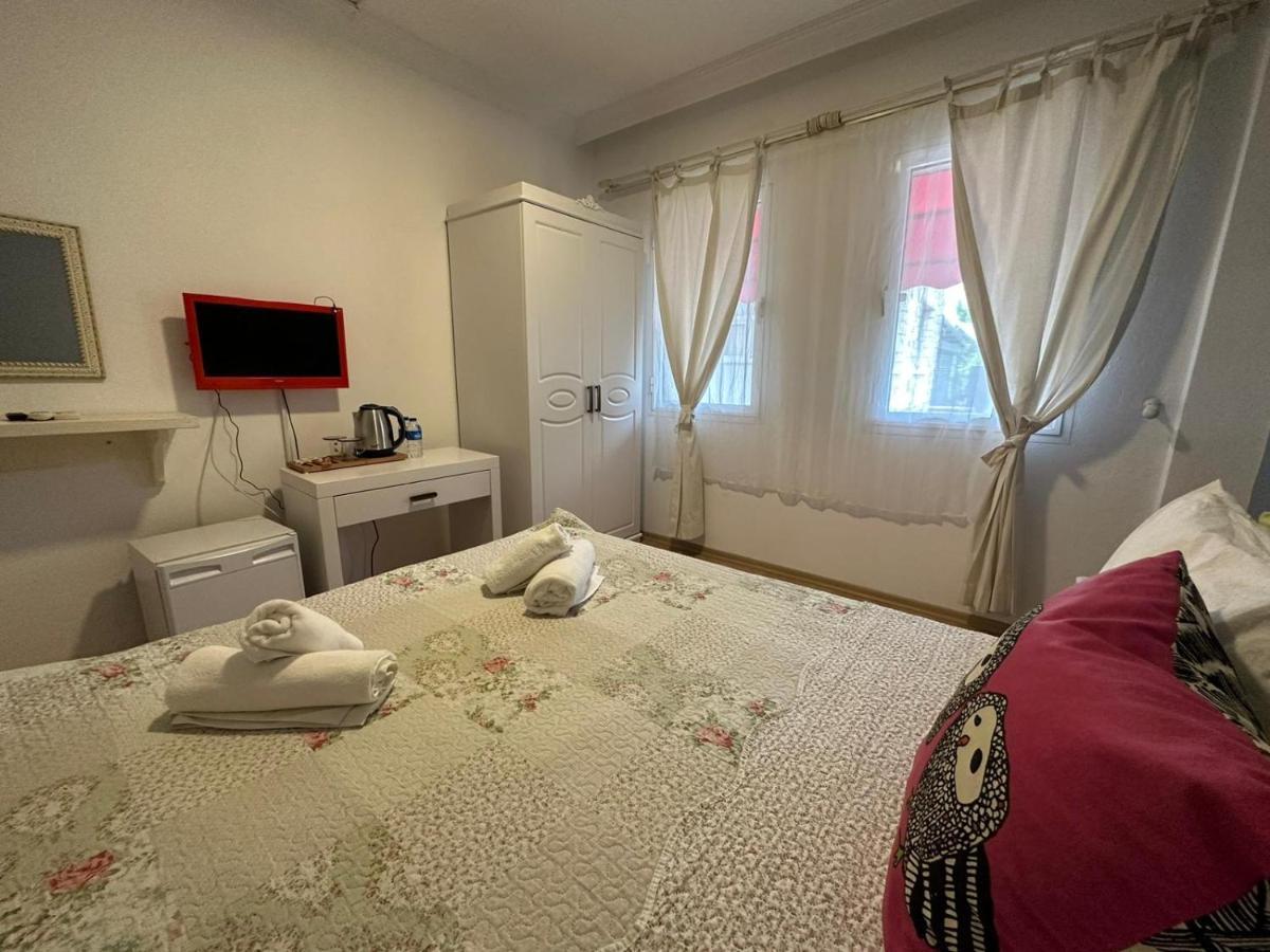 Monat Otel Hacimemis Alaçatı Buitenkant foto