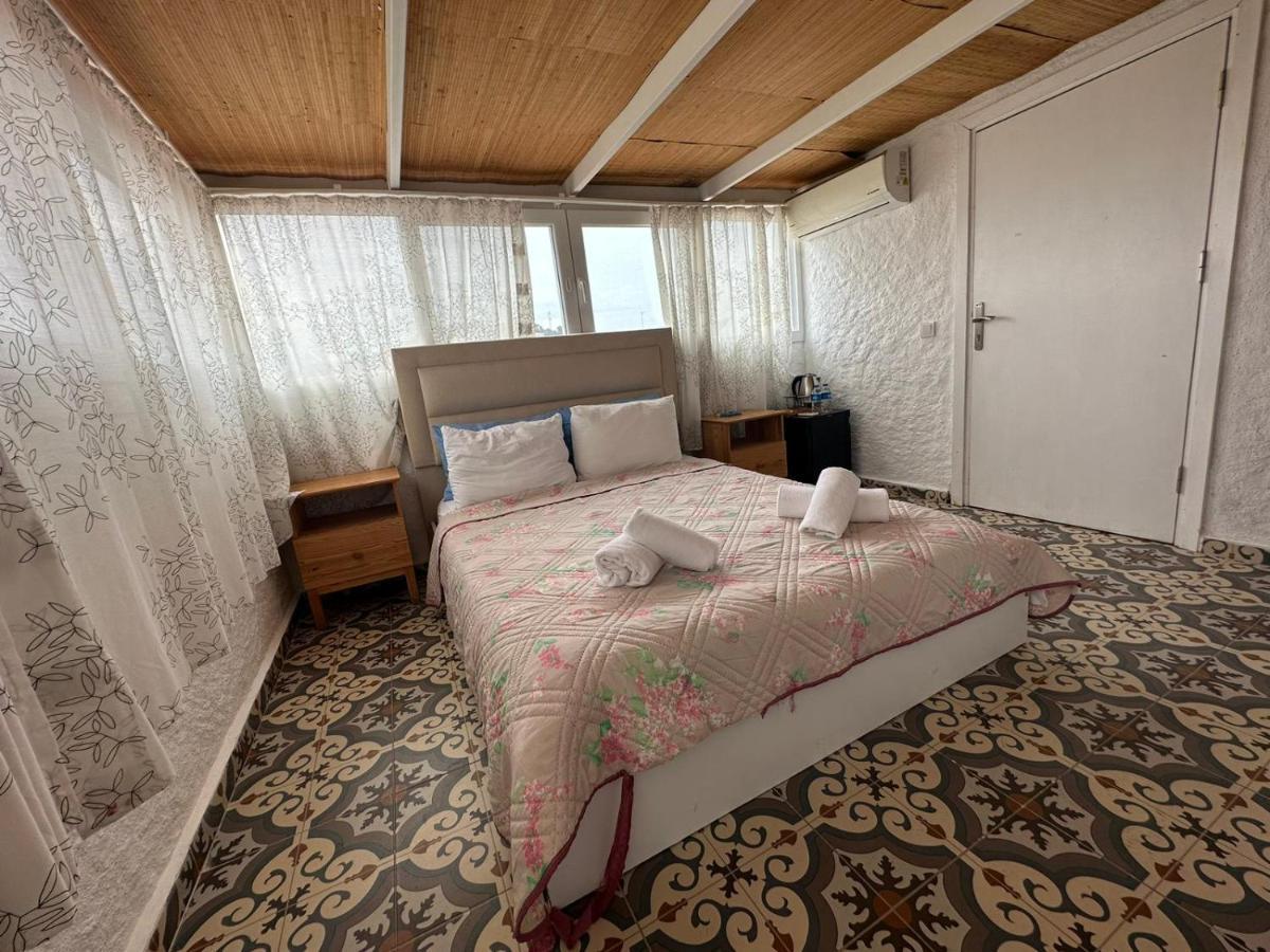 Monat Otel Hacimemis Alaçatı Buitenkant foto